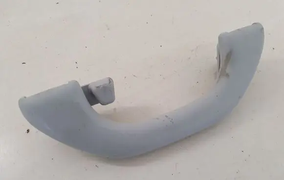 Volkswagen PASSAT B6 Rear interior roof grab handle