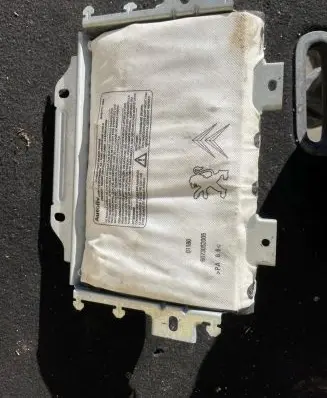 Peugeot RCZ Passenger airbag 9681466680