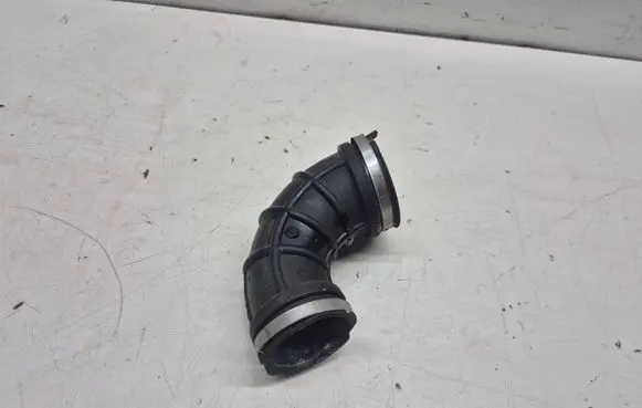 Opel Astra J Air intake duct part 13265785
