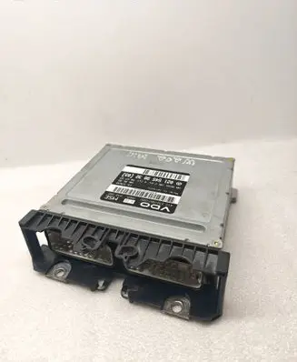 Mercedes-Benz C W202 Engine control unit/module 0215459832 412232007002