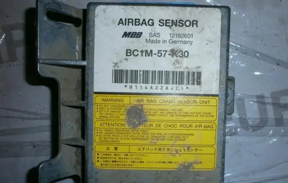 Mazda 323 F Airbag control unit/module BC1M57K30 12192601