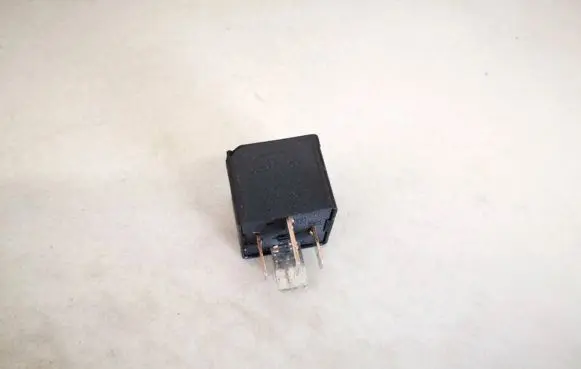 Volkswagen Phaeton Other relay 7m0951253a 95vw10k705ca