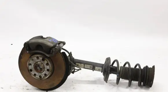 Volkswagen Golf VIII Rear wheel hub 5Q0255R
