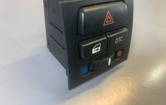 BMW 3 E90 E91 Hazard light switch 549549533