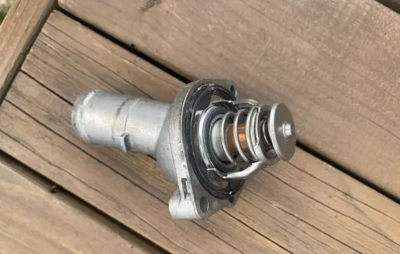 Honda CR-V Thermostat XZSC