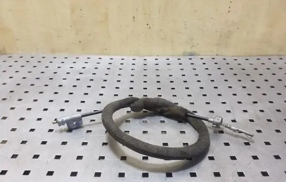Audi A6 S6 C5 4B Gear shift cable linkage 8D1713575