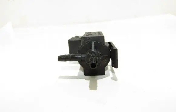 BMW 1 F20 F21 Turbo solenoid valve 7810831