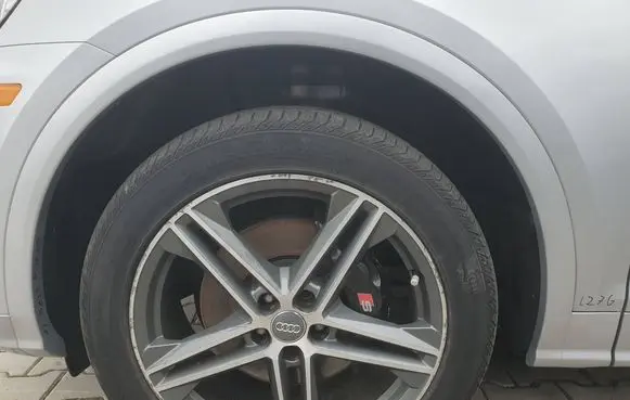 Audi Q5 SQ5 Front arch trim 80A853717F