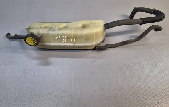 Toyota Avensis T250 Coolant expansion tank/reservoir