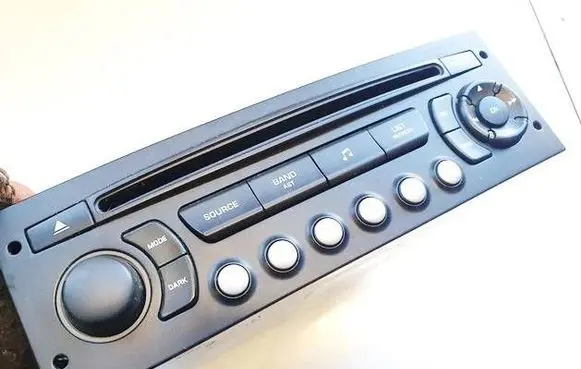 Peugeot 307 Radio/CD/DVD/GPS head unit 