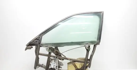 Audi A4 S4 B5 8D Front door window regulator with motor 8D0837753