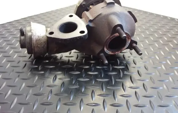 Honda CR-V Turbo 18900RMAE01 7537079 753707