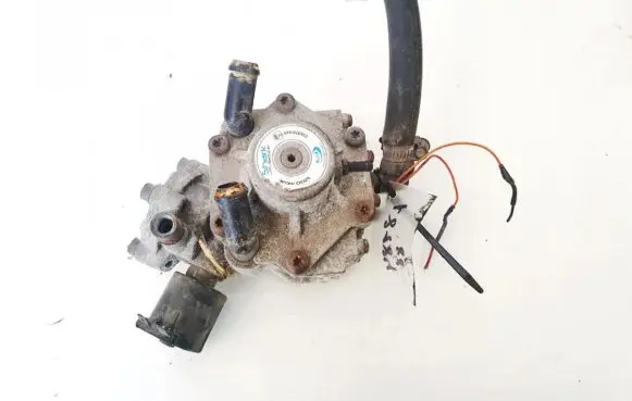 Subaru Legacy LP gas reducer 67r010951 67r-010951
