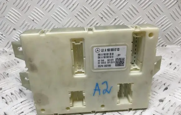 Mercedes-Benz ML W166 SAM control unit A1669008703