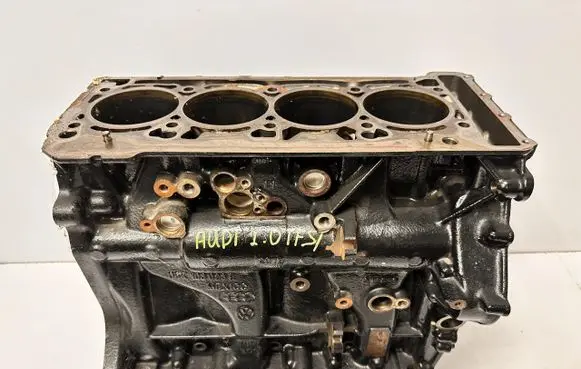 Audi Q5 SQ5 FY Engine block 06K103023E