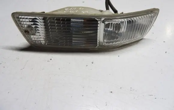 Toyota RAV 4 (XA20) Front indicator light