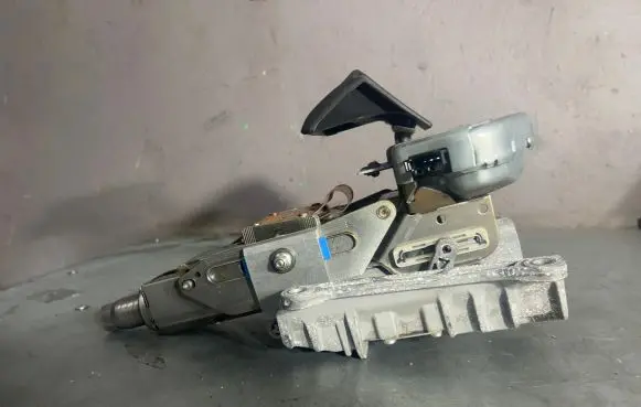 Steering wheel lock