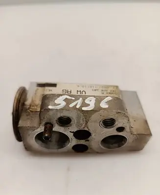 Audi A3 S3 A3 Sportback 8P Air conditioning (A/C) expansion valve 1K2820103 1k0820679