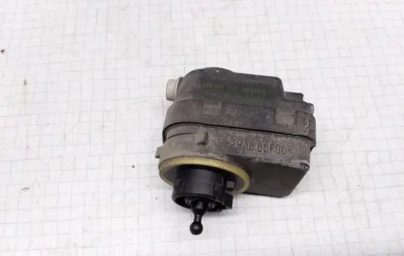 Citroen Xsara Picasso Headlight level adjustment motor 
