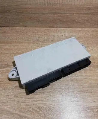 BMW 7 E65 E66 Door central lock control unit/module 6958448