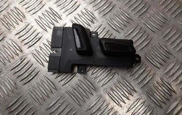 Volkswagen PASSAT B8 Seat control switch 8W0959748B