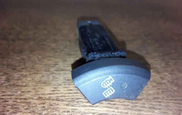 Hyundai Sonata Windscreen/window heater switch NOCODE