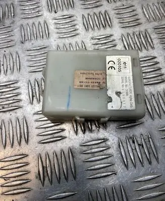 Subaru Forester SF Keyless (KESSY) go control unit/module e11020105 0050317 88035FC160