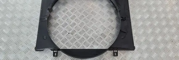 Nissan Terrano Radiator cooling fan shroud