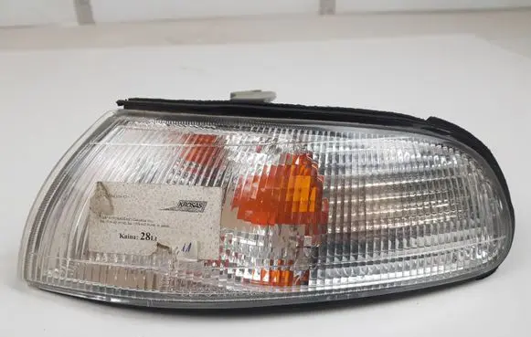 Mazda 626 Front indicator light 082161528LF