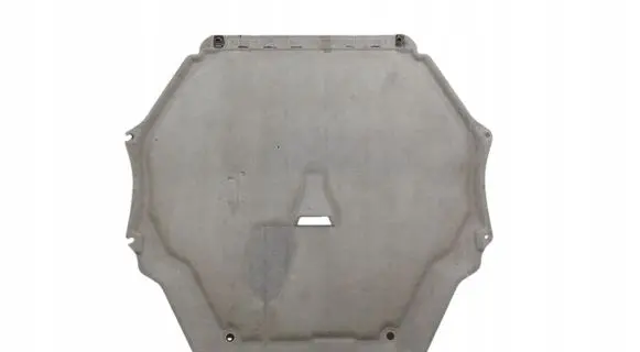 Mitsubishi Eclipse Cross Engine splash shield/under tray 5370C381
