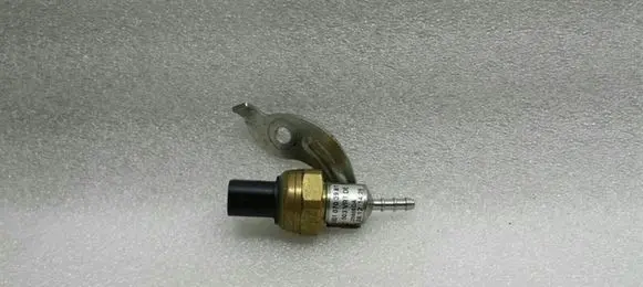 Fuel pressure sensor