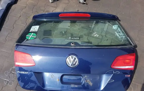 Volkswagen PASSAT B7 Truck tailgate 
