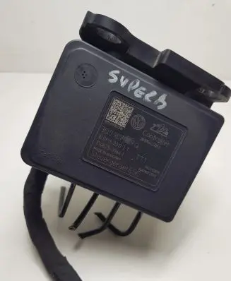 Skoda Superb B8 (3V) ABS Pump 3Q0907379Q 5Q0614517Q