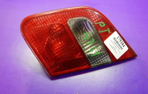 Mitsubishi Carisma Rear/tail lights
