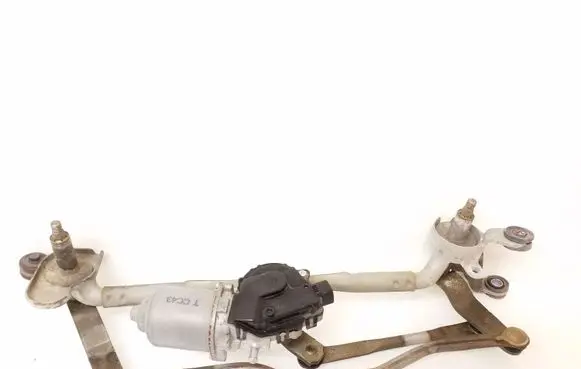 Mazda 5 Front wiper linkage and motor 159000602 12V11J