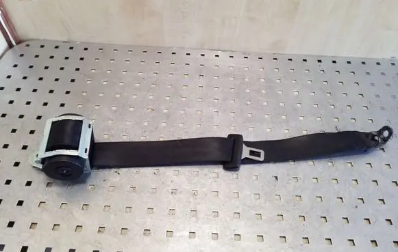 Volkswagen Phaeton Middle seatbelt (rear) 3D0857807C 560976401G