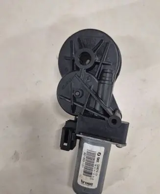 BMW 5 F10 F11 Seat adjustment motor 937268101 060115 601001680