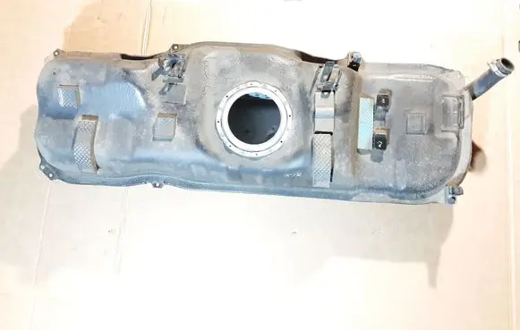 KIA Xceed Fuel tank 31100CR000