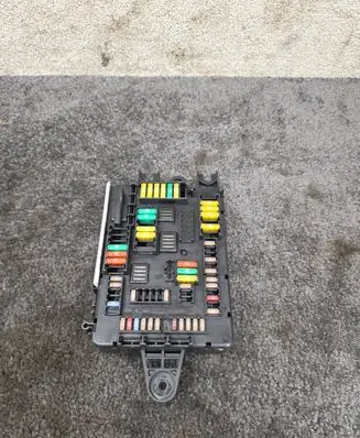 BMW 1 F20 F21 Fuse module 9389070 19561000001 07042017