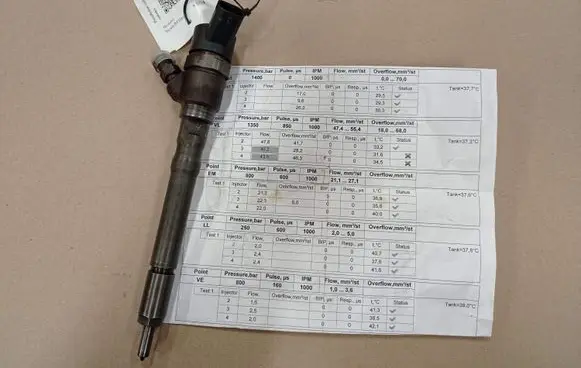 Hyundai Tucson JM Fuel injector 3380027010 0445110064