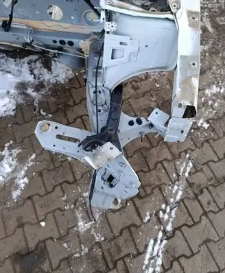 Renault Captur Front side member 