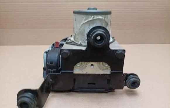 Volkswagen Sharan ABS Pump 7N0614109N