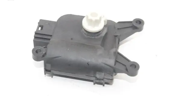 Volkswagen Scirocco Air flap motor/actuator 1K0907511