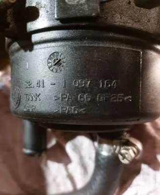 BMW X5 E53 Power steering fluid tank/reservoir 1097164