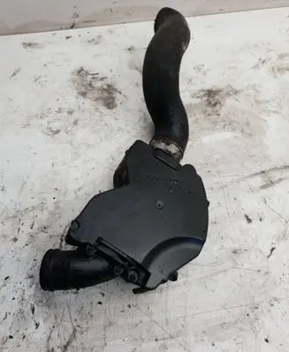 Mercedes-Benz E W212 Air intake duct part A6421402887 4012381A