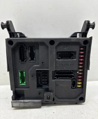 Seat Alhambra (Mk1) Fuse module 7M3962258G S110730300D 600731545