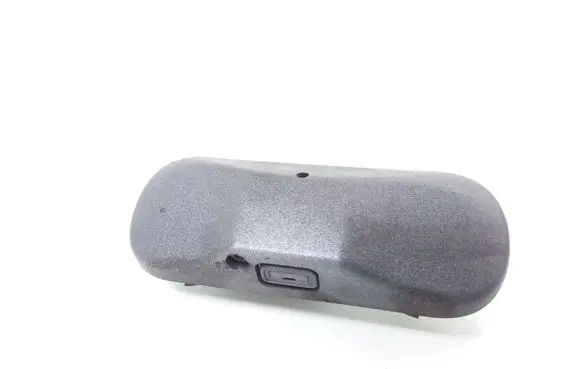 Windshield washer spray nozzle