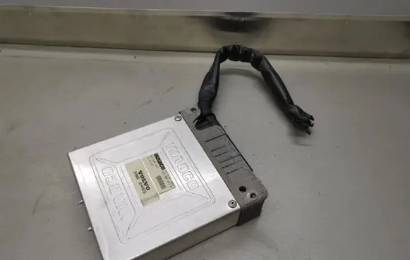 Volvo 440 ABS control unit/module 3962455 4460040790