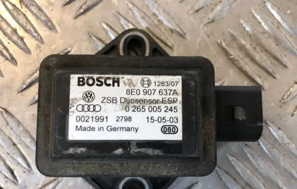 Audi A4 S4 B6 8E 8H ESP acceleration yaw rate sensor 8E0907637A 0021991 0265005245