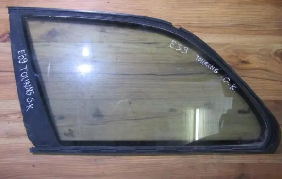 BMW 5 E39 Rear side window